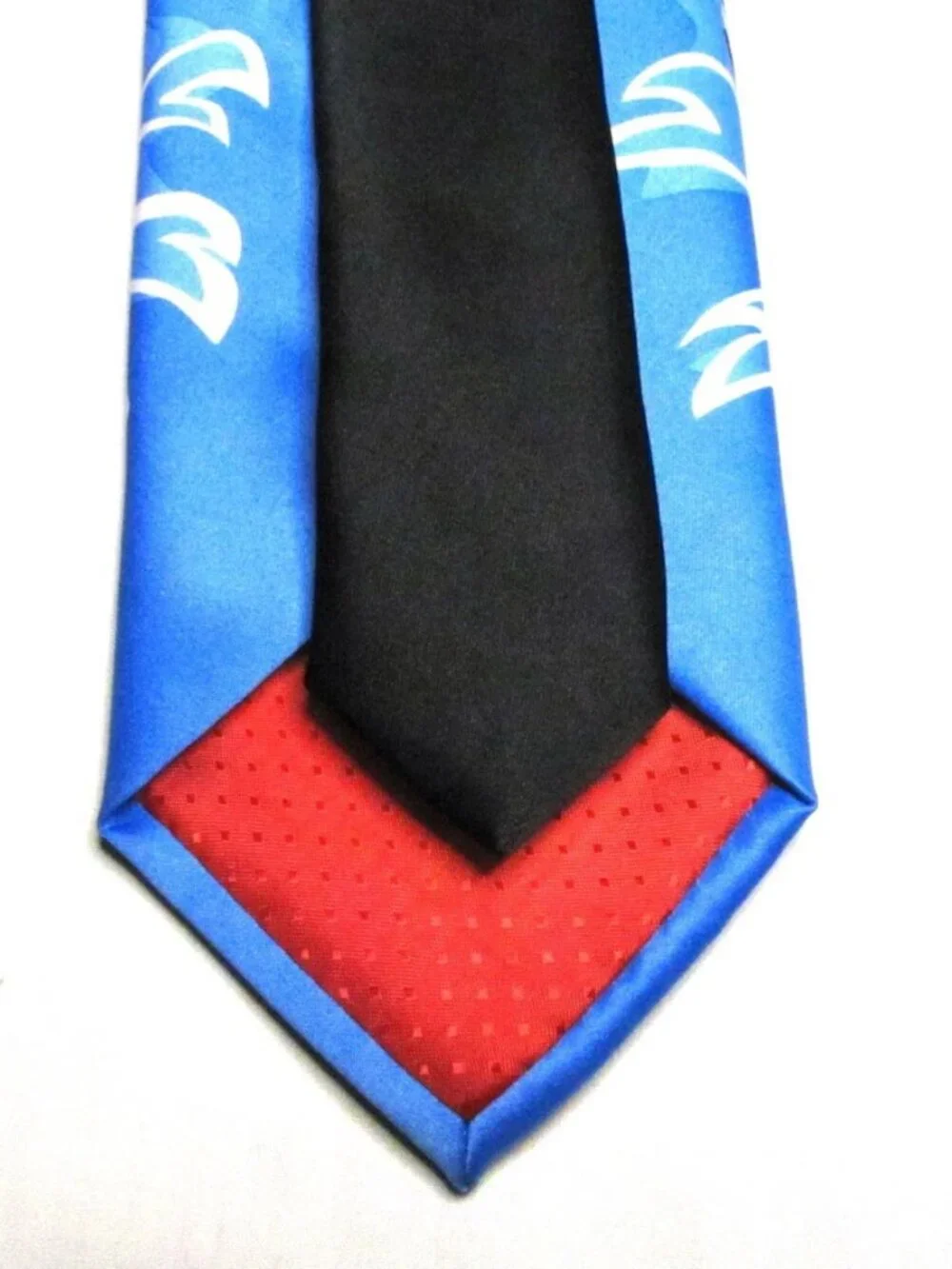 Hallmark Christmas Men's Tie Blue Speedboat Santa Skiing Reindeer Holiday